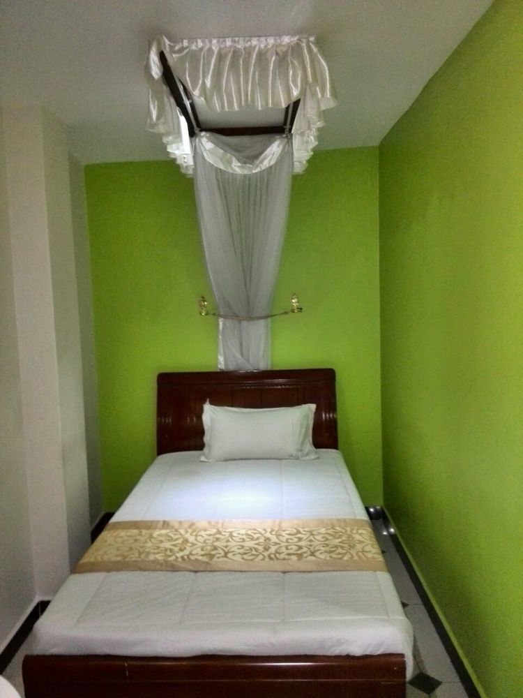 La Grande Hotel Kampala Luaran gambar