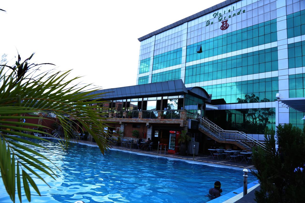 La Grande Hotel Kampala Luaran gambar