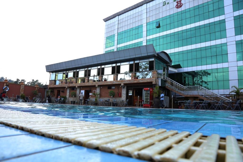 La Grande Hotel Kampala Luaran gambar