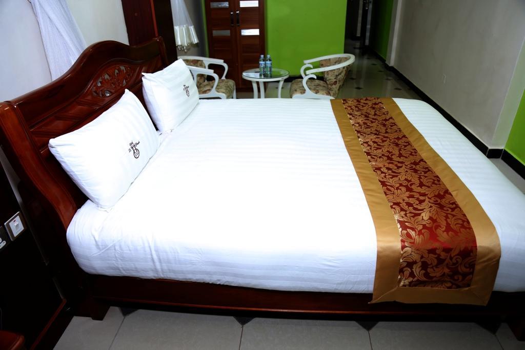 La Grande Hotel Kampala Luaran gambar