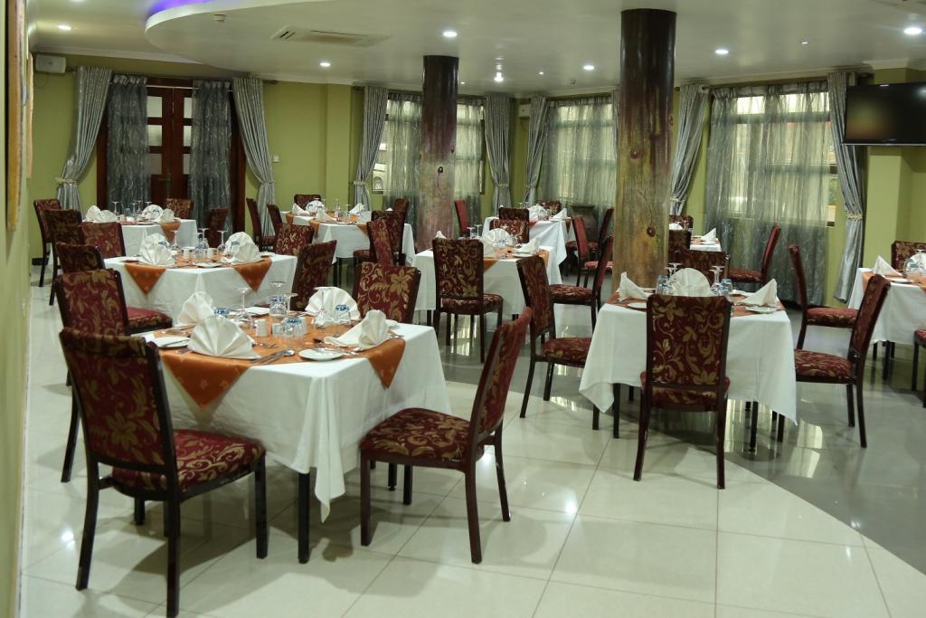 La Grande Hotel Kampala Luaran gambar